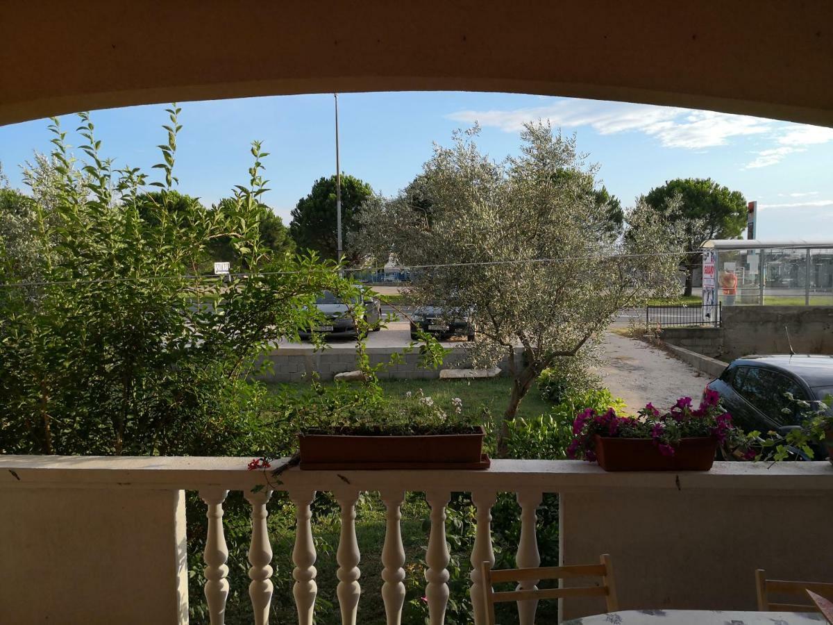 Mladenka 20m From Marina! Apartmán