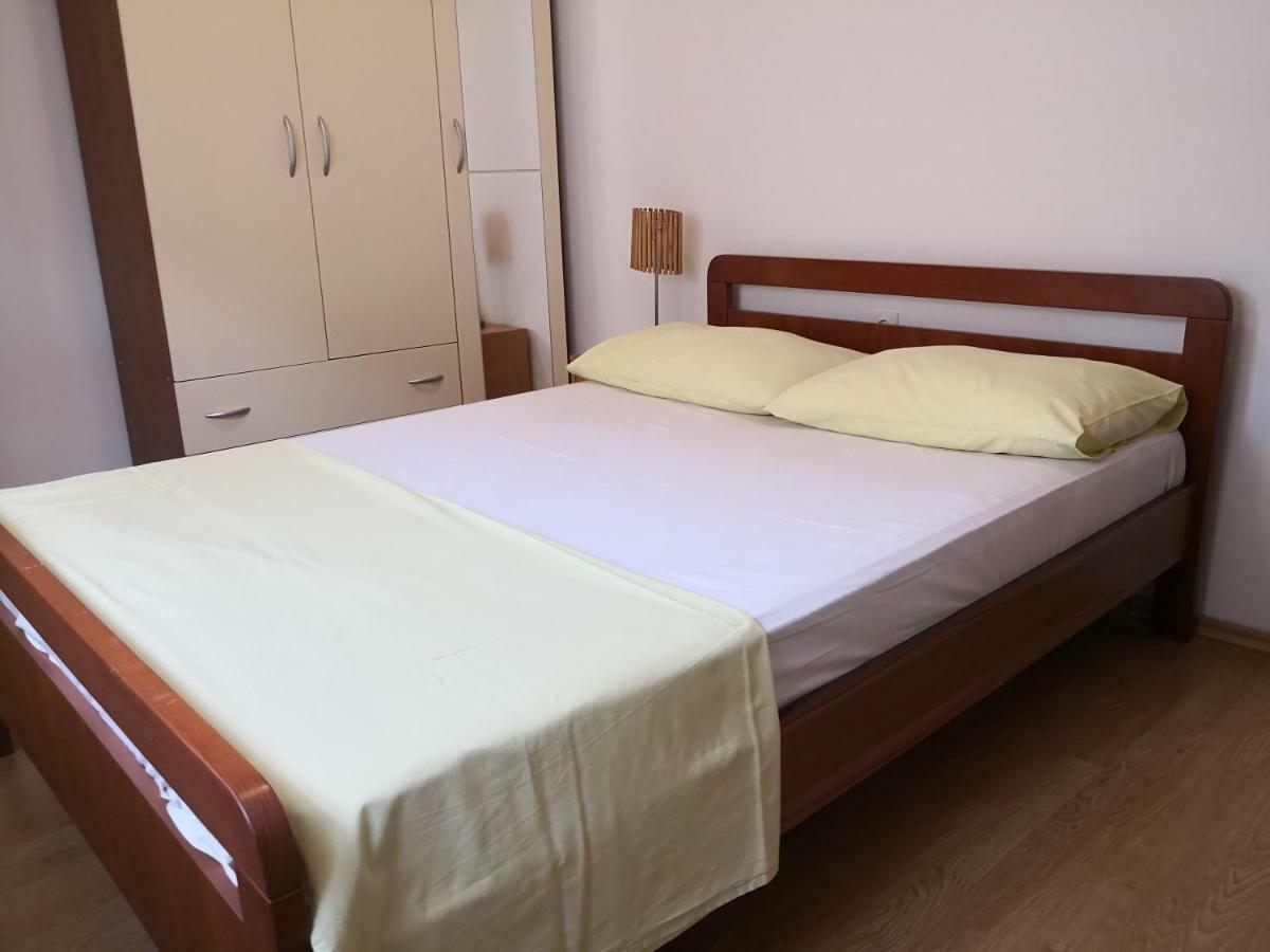 Apartmán Mladenka 20m From Marina! Sukošan
