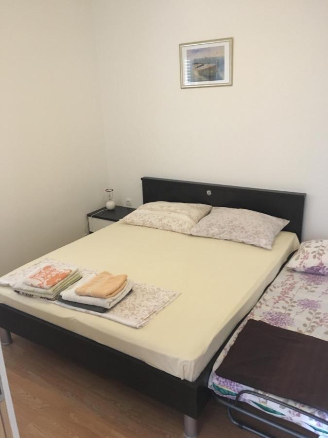 Apartmán Mladenka 20m From Marina! Sukošan
